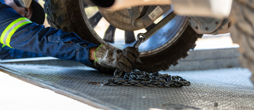 Wheel Lift Towing Services in Bhachau