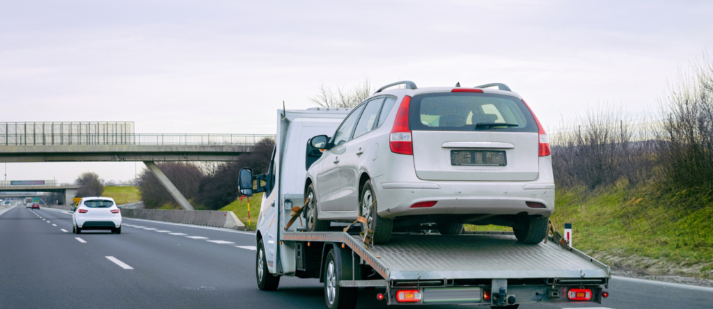 Cheap towing for breakdown recovery Patan