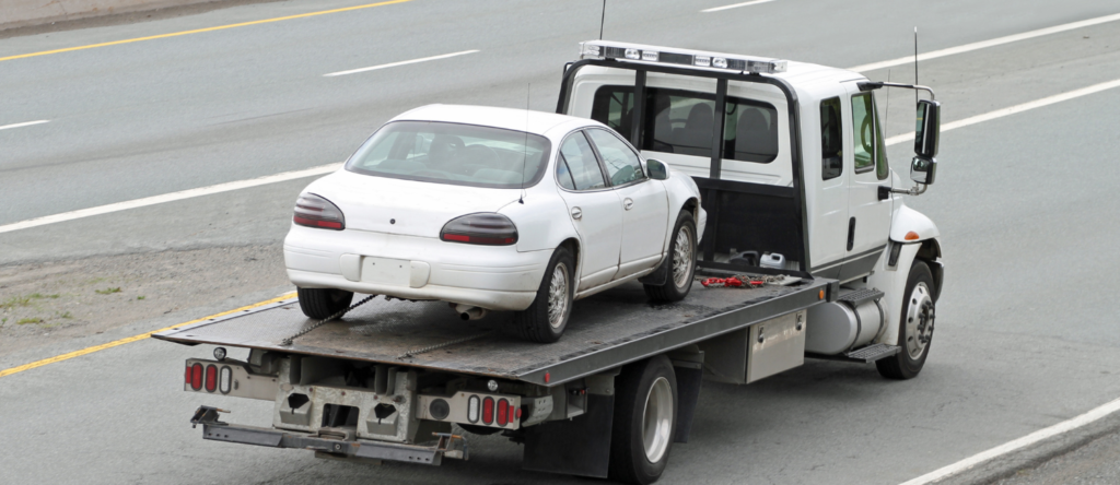 Tow truck near Surat
