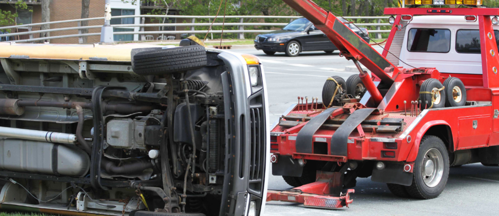 Towing after a car crash Bhuj