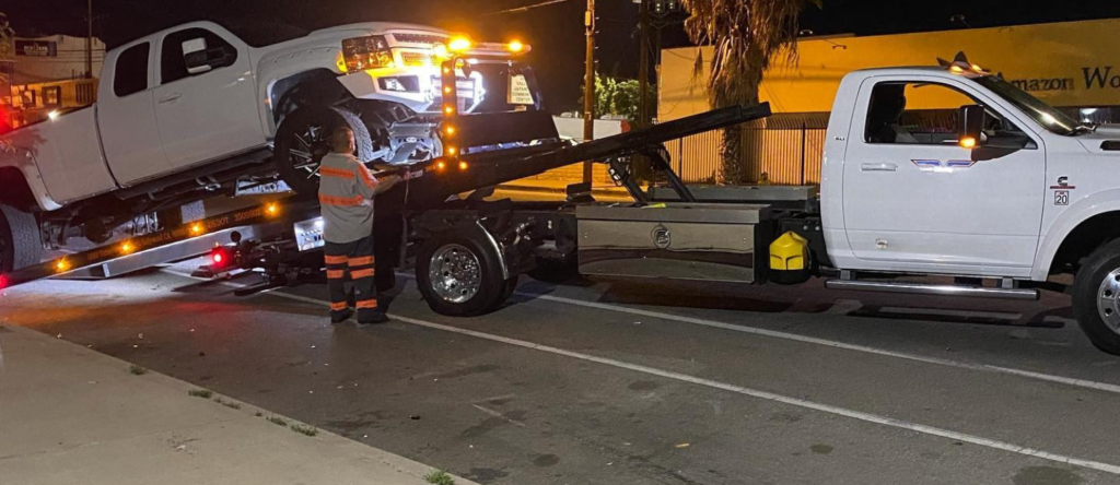 Towing for nighttime breakdowns Porbandar
