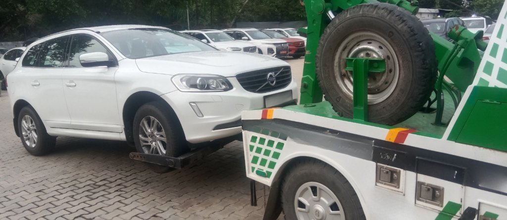 Volvo towing service Mehsana