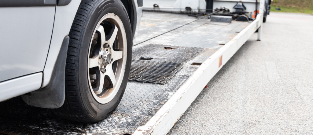 Flat tire towing for Hyundai cars Navsari