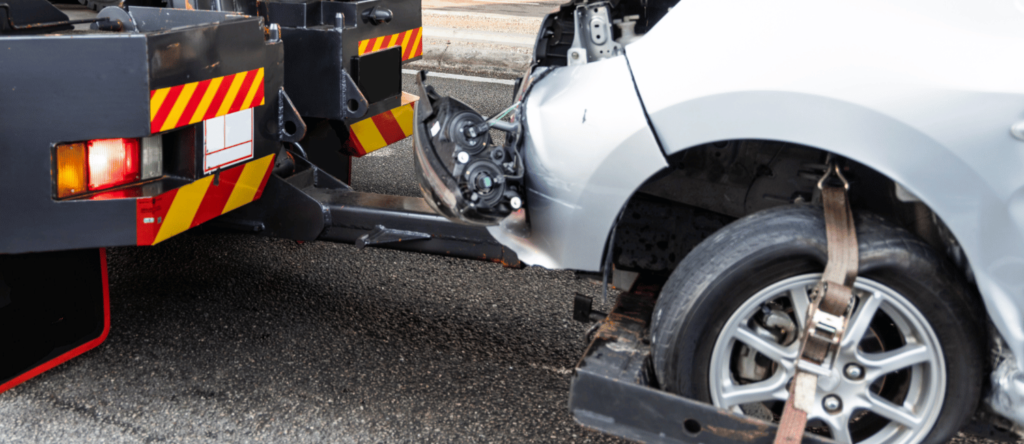 Popular Car Bmw Towing Vapi